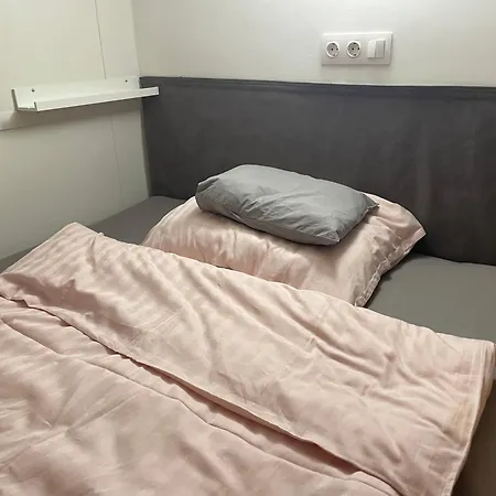 Hanna&rita In The Centre Lonyay 42a 3rd Floor In The Back Yard شقة *